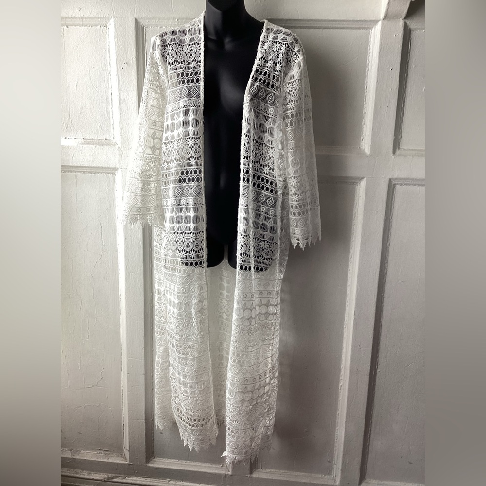 H&M Coachella White Lace Kimono/Beach Cover-up